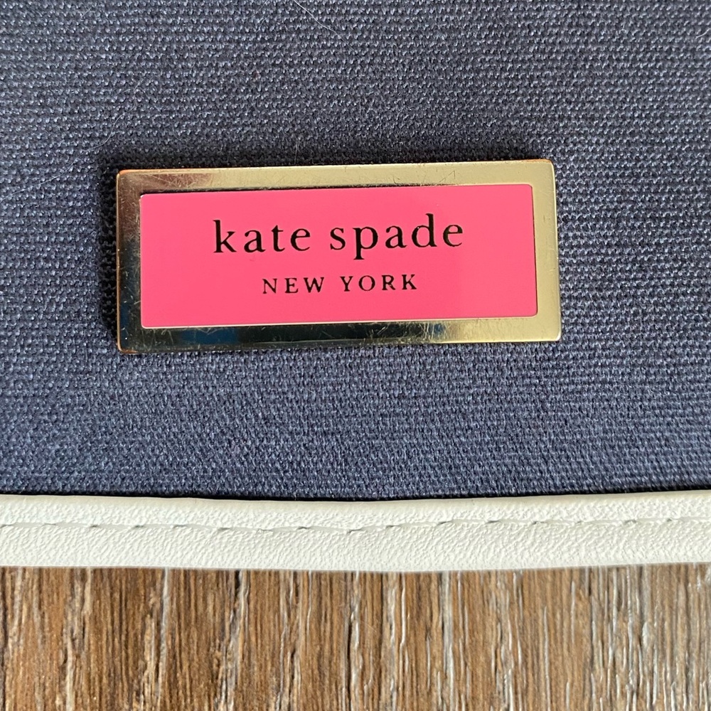 Kate Spade Sam canvas plunge wristlet in Blazer Blue - Picture 3 of 6